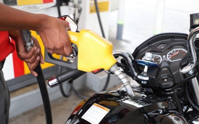 COMBUSTIBLES