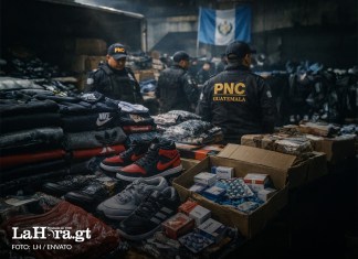 Calzado, ropa, textiles y confecciones figuran entre los artículos falsificados que más decomisa la SAT.