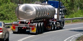 Tras conocer que una importadora está denunciada, diputados cuestionan subsidio a combustibles